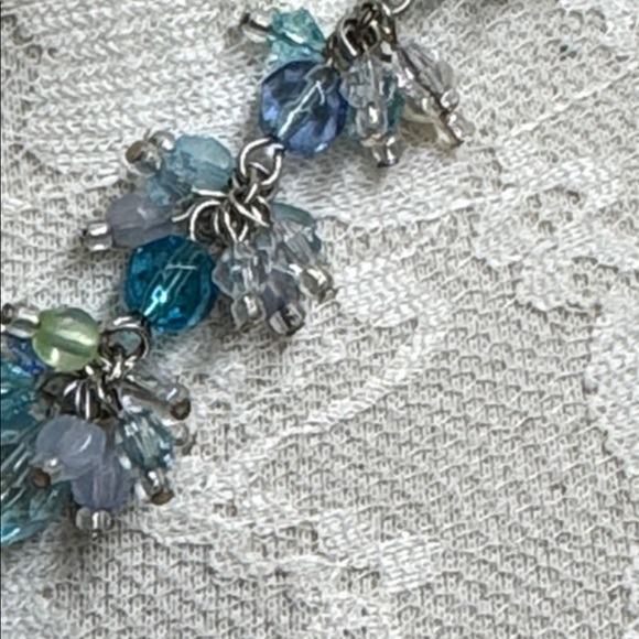 Enamel Flower Beaded Necklace with Earrings - Picture 4 of 5